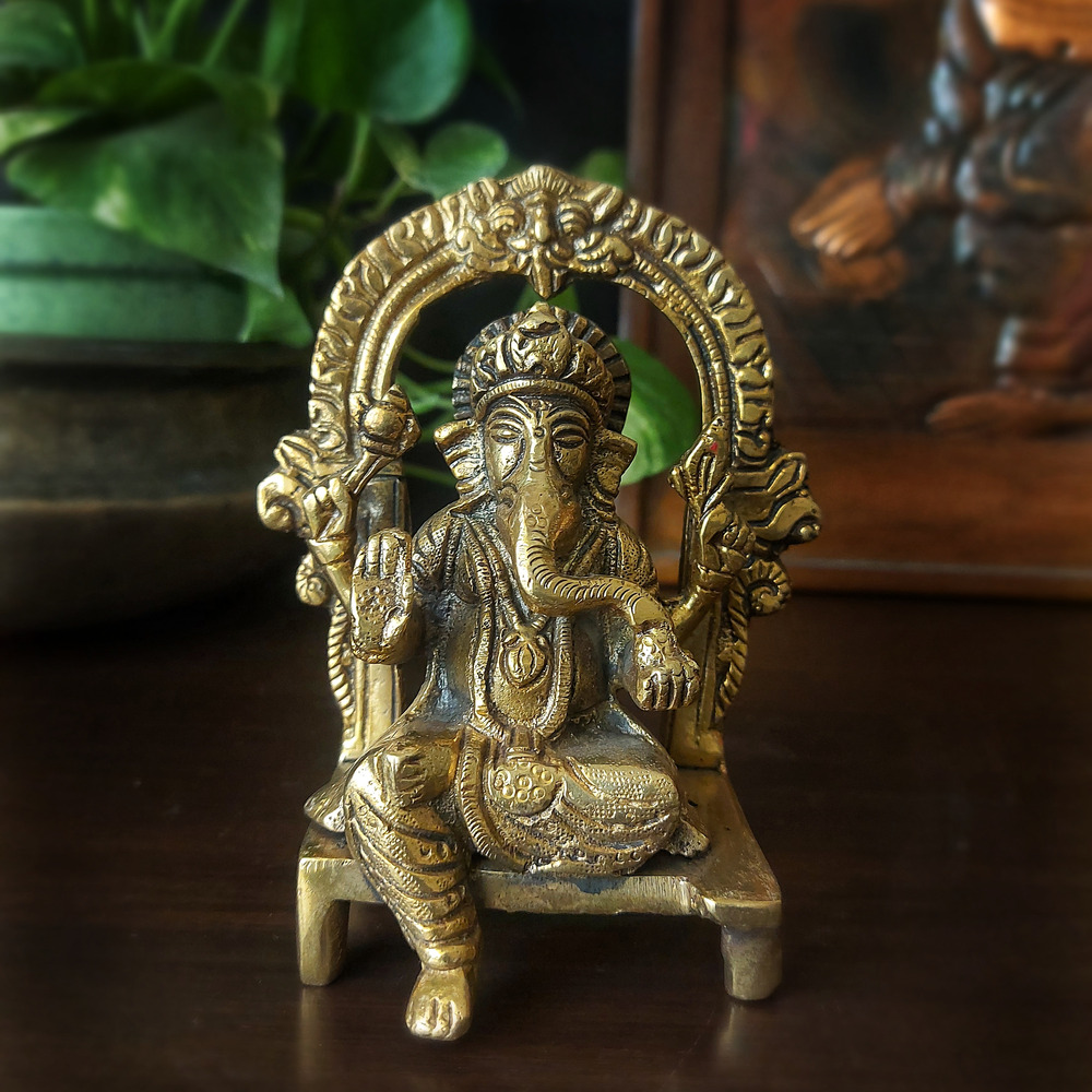Antique brass Ganpati idol