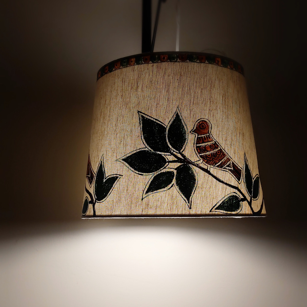 bird painted decorative lamp