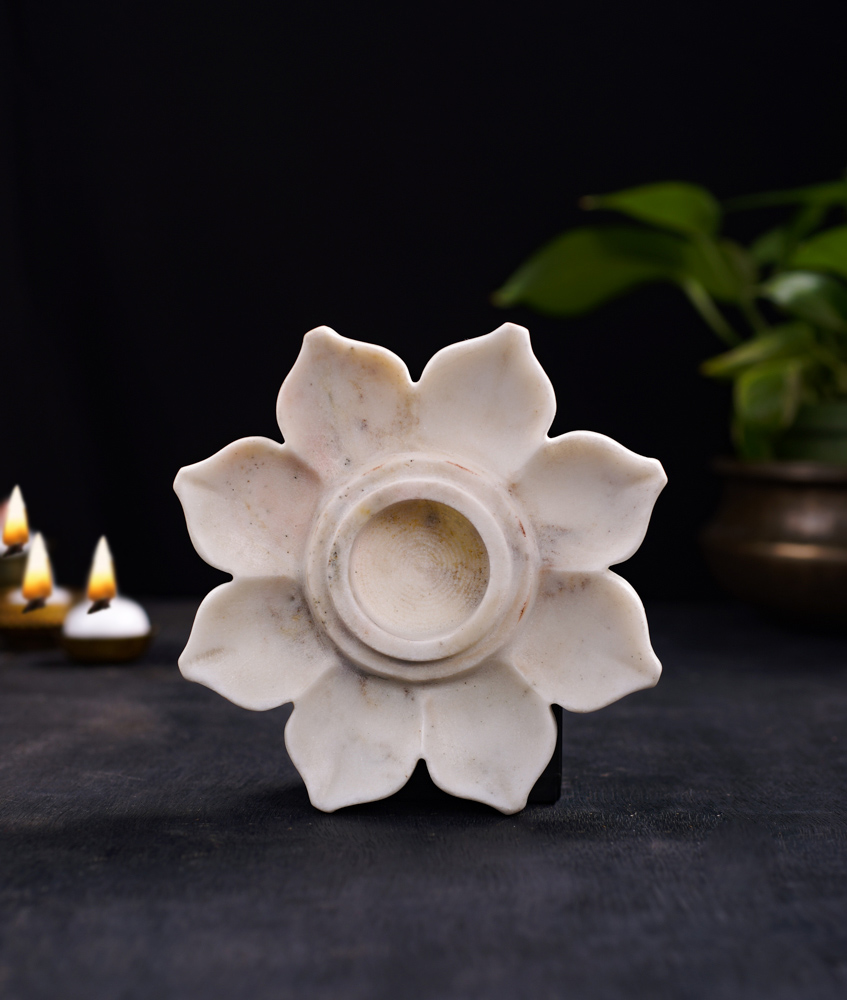 White marble lotus candle holder